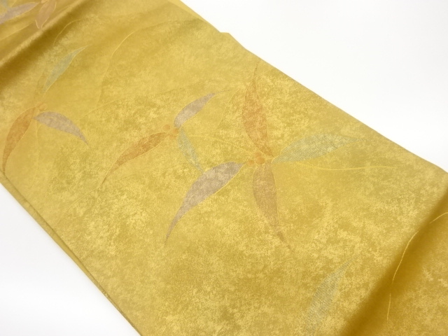 引箔葉に実模様織出し名古屋帯